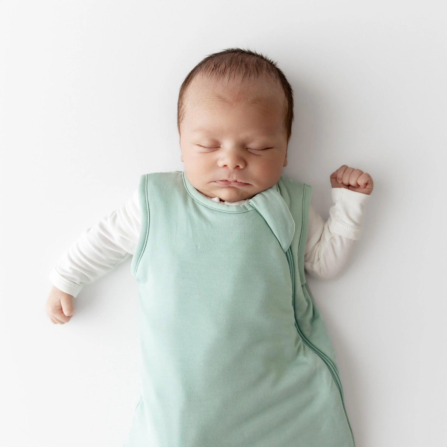 Kyte BABY 1.0 TOG Sleep Bag - Sage Lifestyle 1