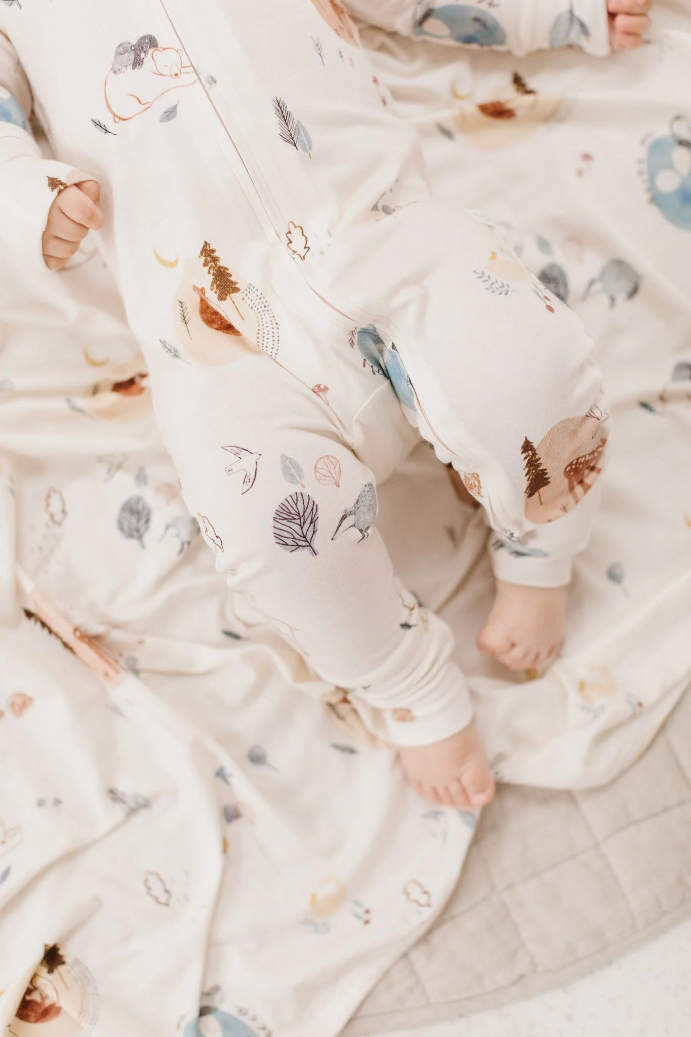 Loulou Lollipop Tencel Sleeper - Cozy Forest - Lifestyle 5