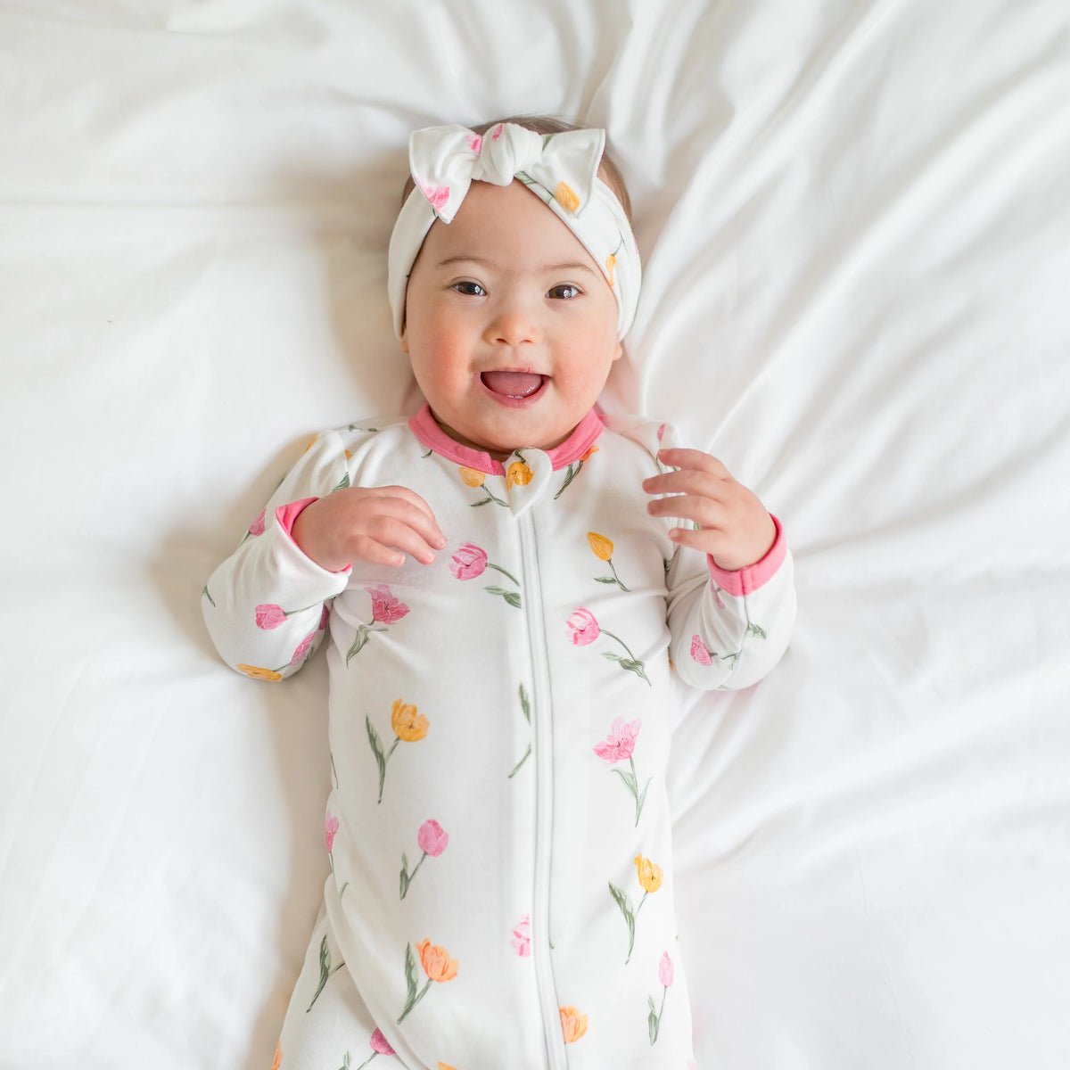Kyte Baby Zippered Footie Tulip - Lifestyle