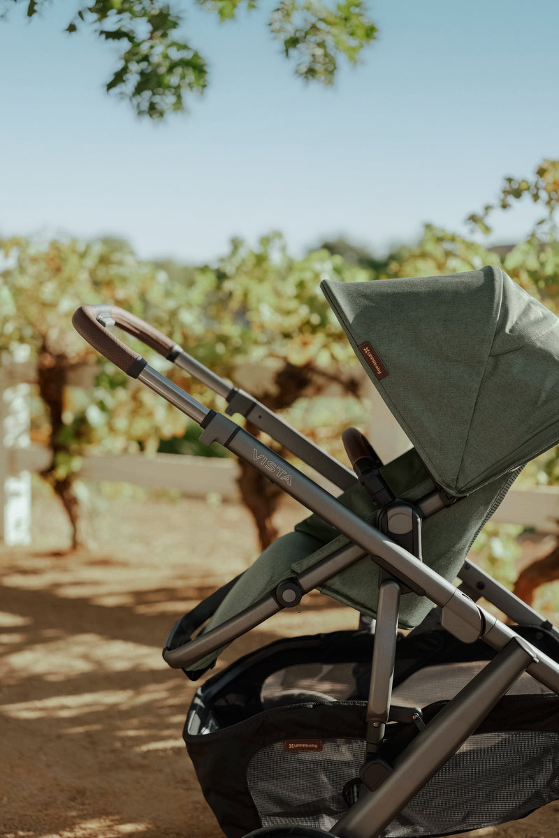 UPPAbaby Vista V3 Stroller - Evelyn (Meadow Green/Graphite Frame/Chestnut Leather) - Lifestyle 1