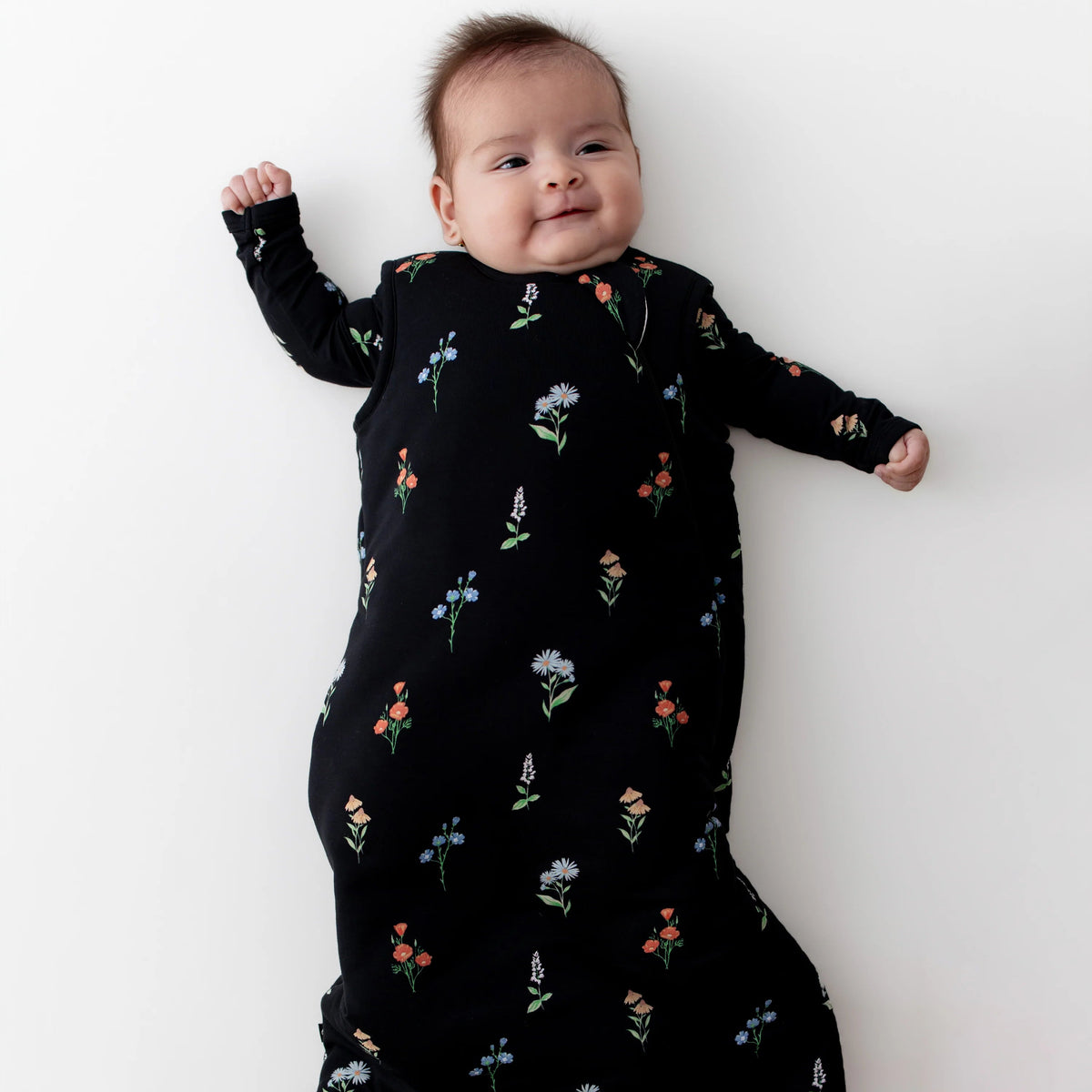 Kyte BABY 2.5 TOG Sleep Bag - Midnight Wildflower Lifestyle 2