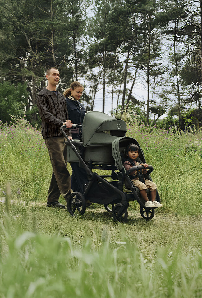 Bugaboo Kangaroo Complete Stroller - Black/Forest Green - Lifestyle