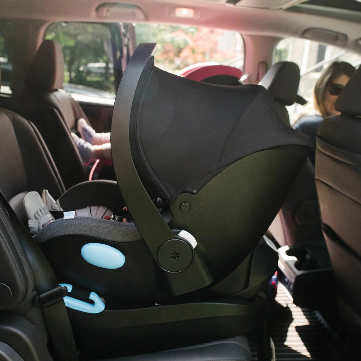 Highlands Ziip Flame Retardant Free Clek Liing Infant Car Seat - Features