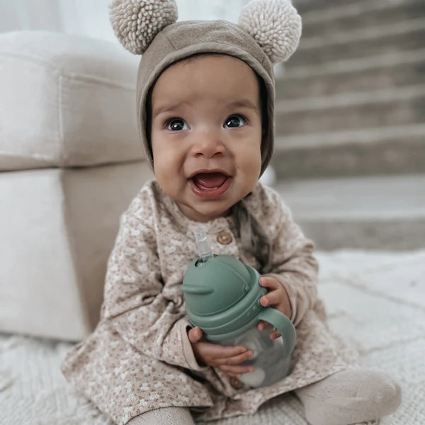 Noüka Non-Spill Weighted Straw Cup 9 oz - Lifestyle 2