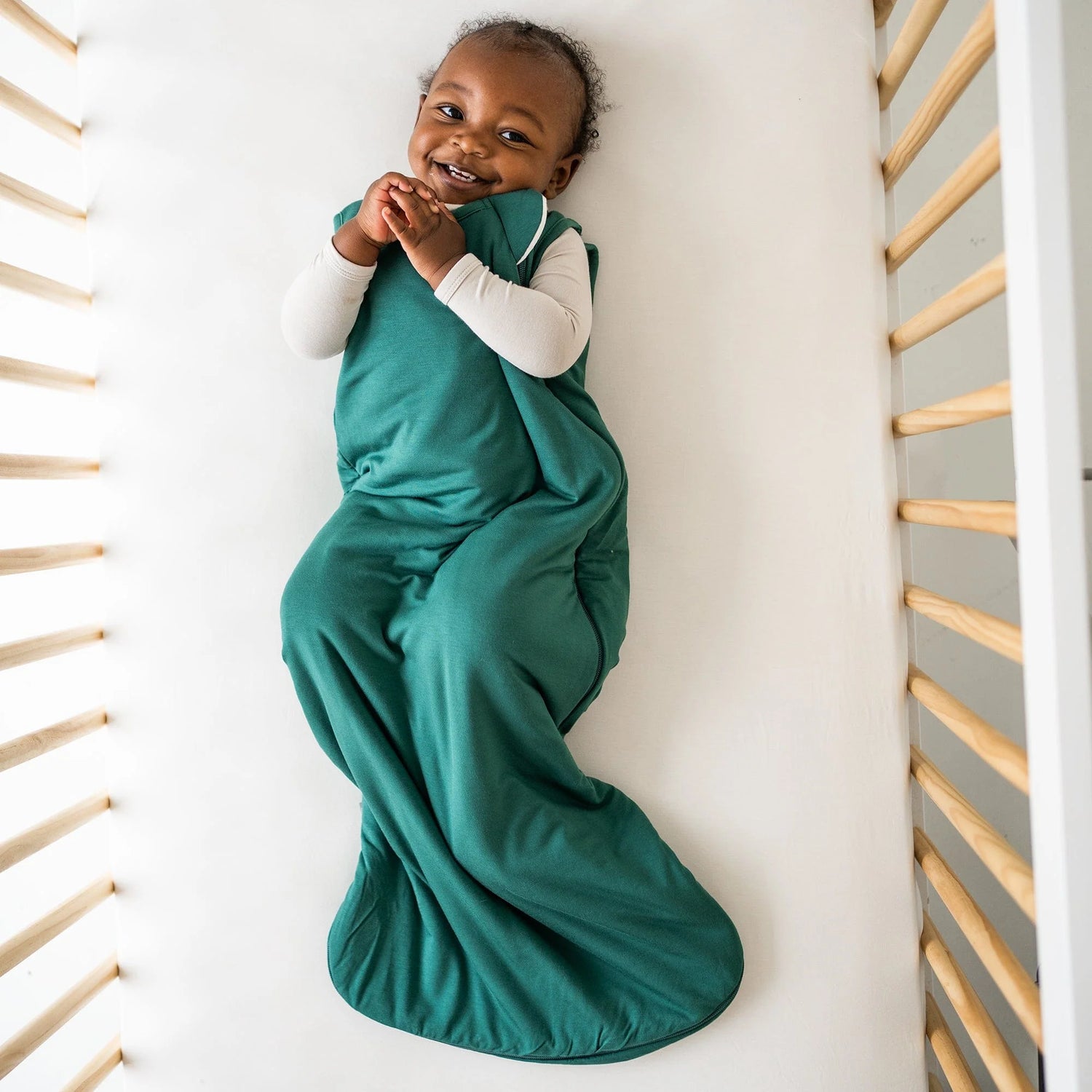 Kyte BABY 2.5 TOG Sleep Bag - Emerald - Lifestyle