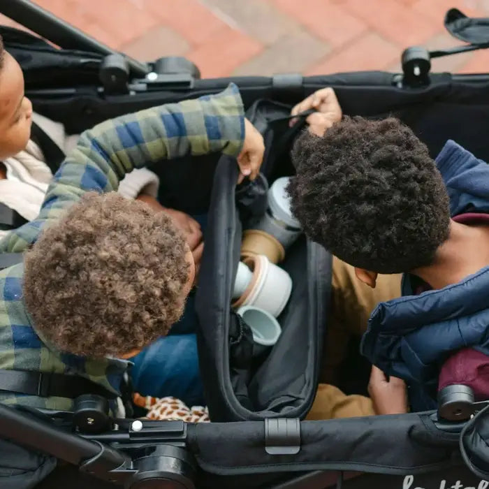 Larktale Caravan Coupe Quad V2 Stroller Wagon - Lifestyle 2