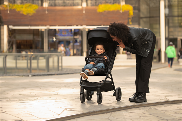 Nuna TRVL lx Stroller - Caviar Lifestyle 2