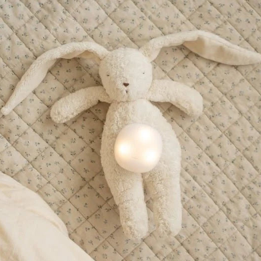 MOONIE Organic Humming Bunny with Lamp - Sand Lifestyle 3