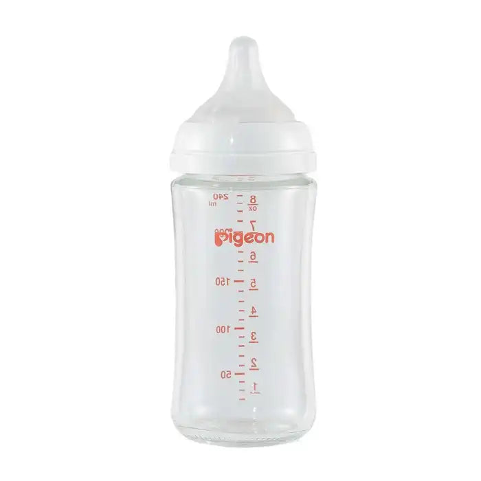 Pigeon Glass Bottle 8oz Medium 3M+ Nipple