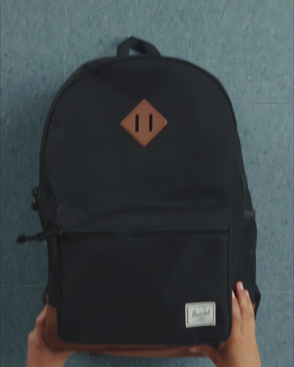 Herschel Heritage Youth Backpack - Feature Video
