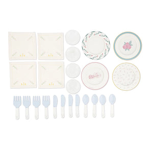 Janod Tea Set Dinette Case Contents 2