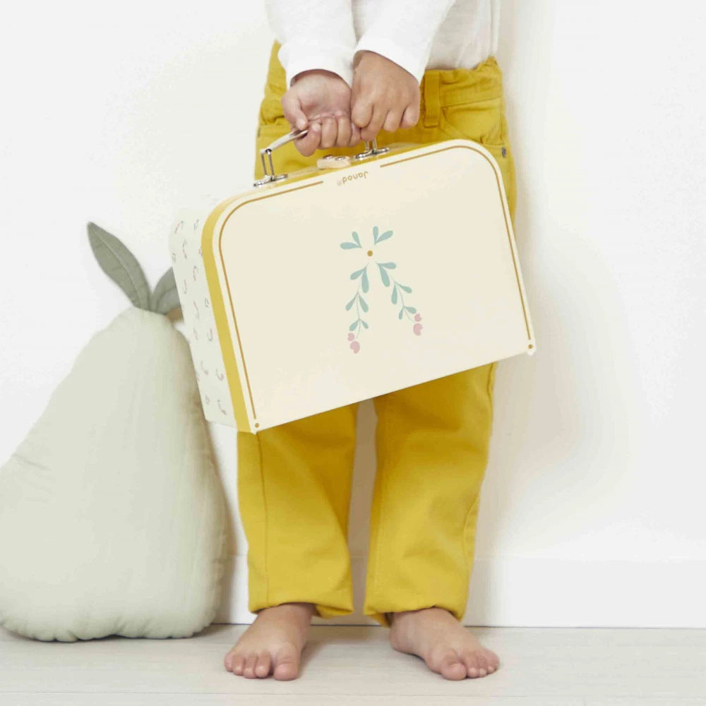 Janod Tea Set Dinette Case Lifestyle 3