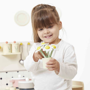 Janod Big Equipped Wooden Play Kitchen Lifestyle 4