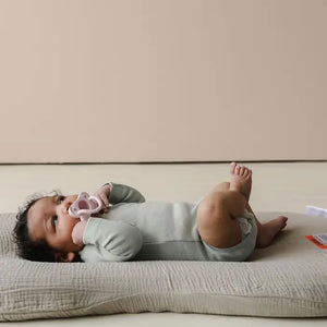 Snuggle Me Organic Curve Lounger Muslin Cover - Birch Lifestyle 1