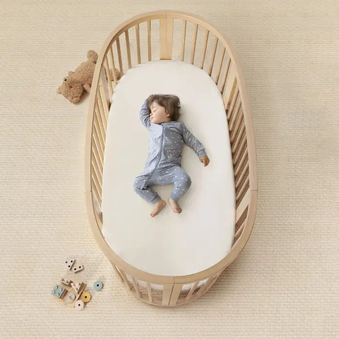 Stokke® Sleepi™ Bed Natural Lifestyle 4