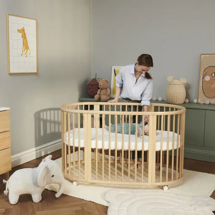 Stokke® Sleepi™ Bed Natural Lifestyle 3