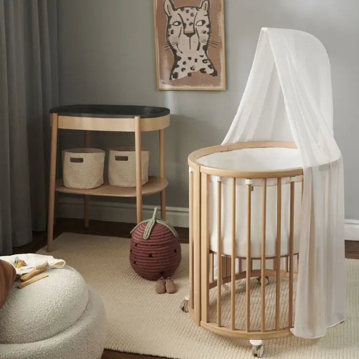 Stokke® Sleepi™ Mini Mesh Liner V3 Lifestyle 2