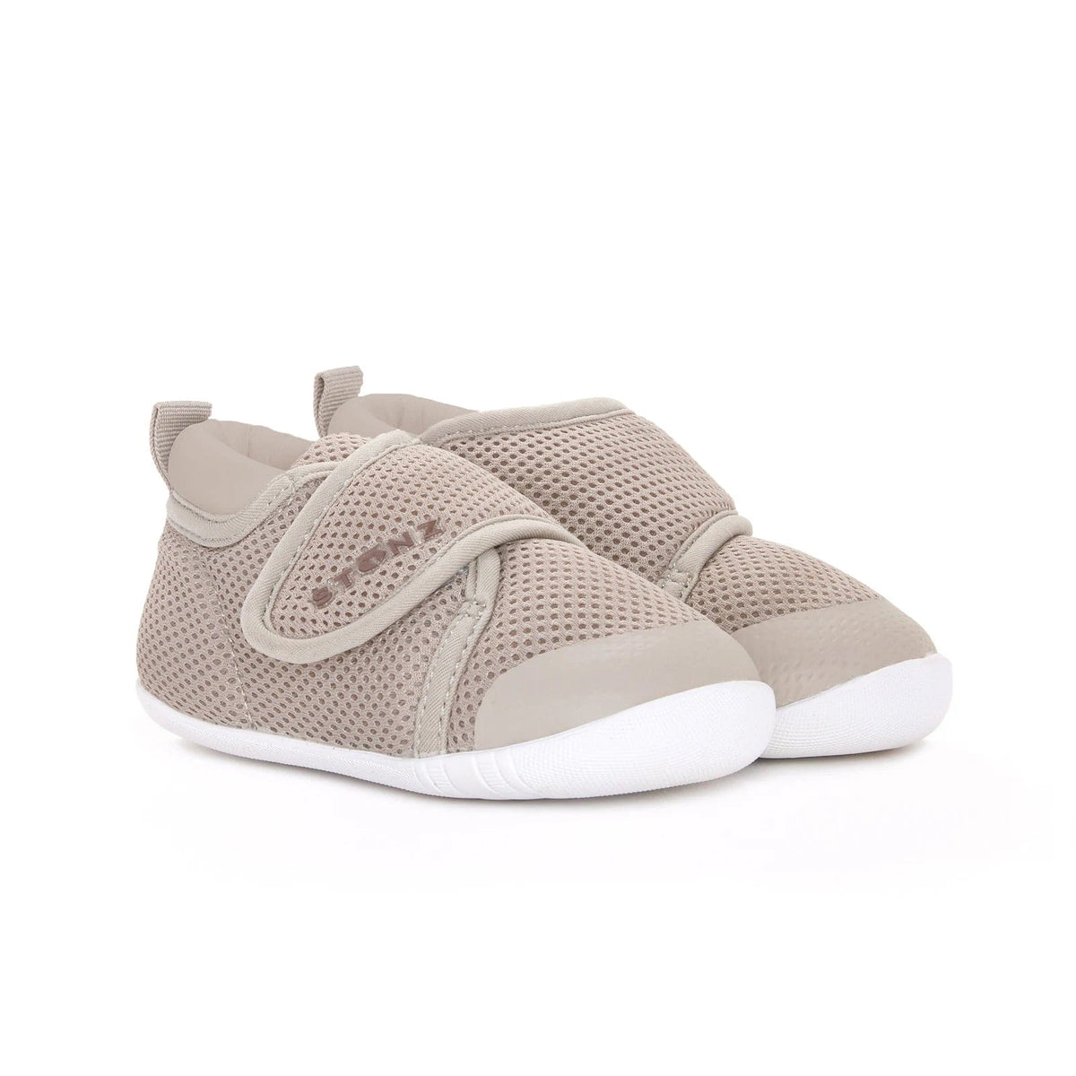 Stonz Cruiser Original Baby Shoes - Dune Angle View