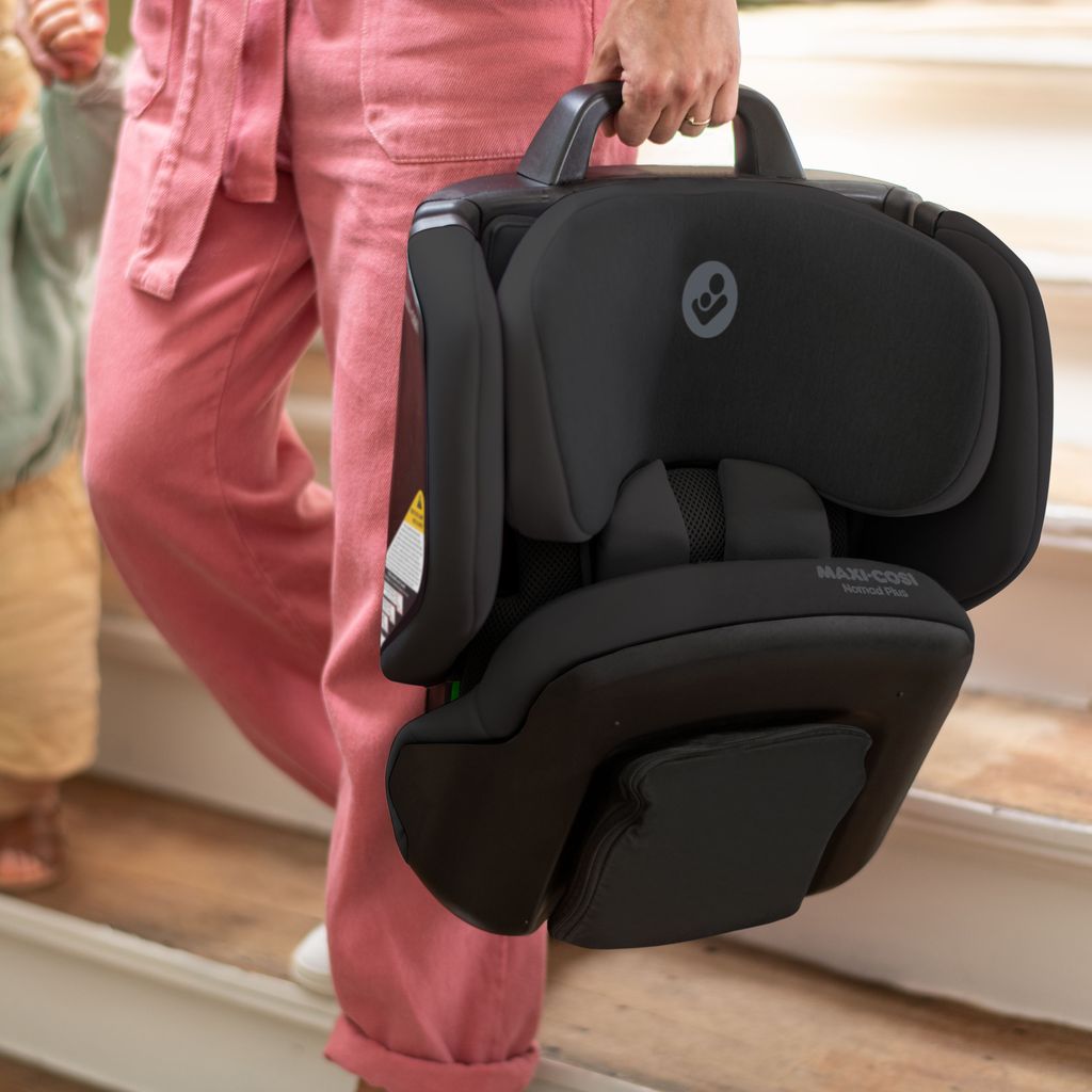 Maxi-Cosi Nomad Plus Foldable Travel Car Seat