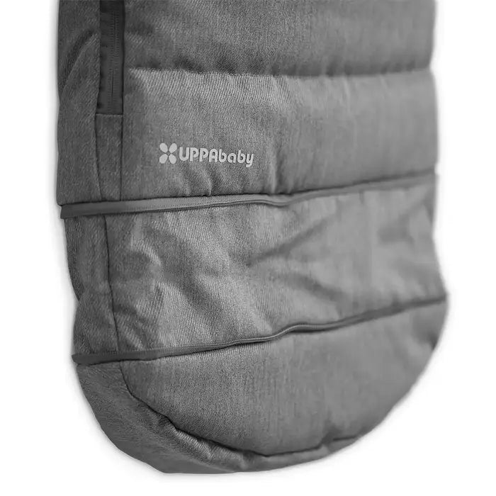 UPPAbaby CozyGanoosh 2-in-1 Footmuff (2025) - Grow with Me Detail