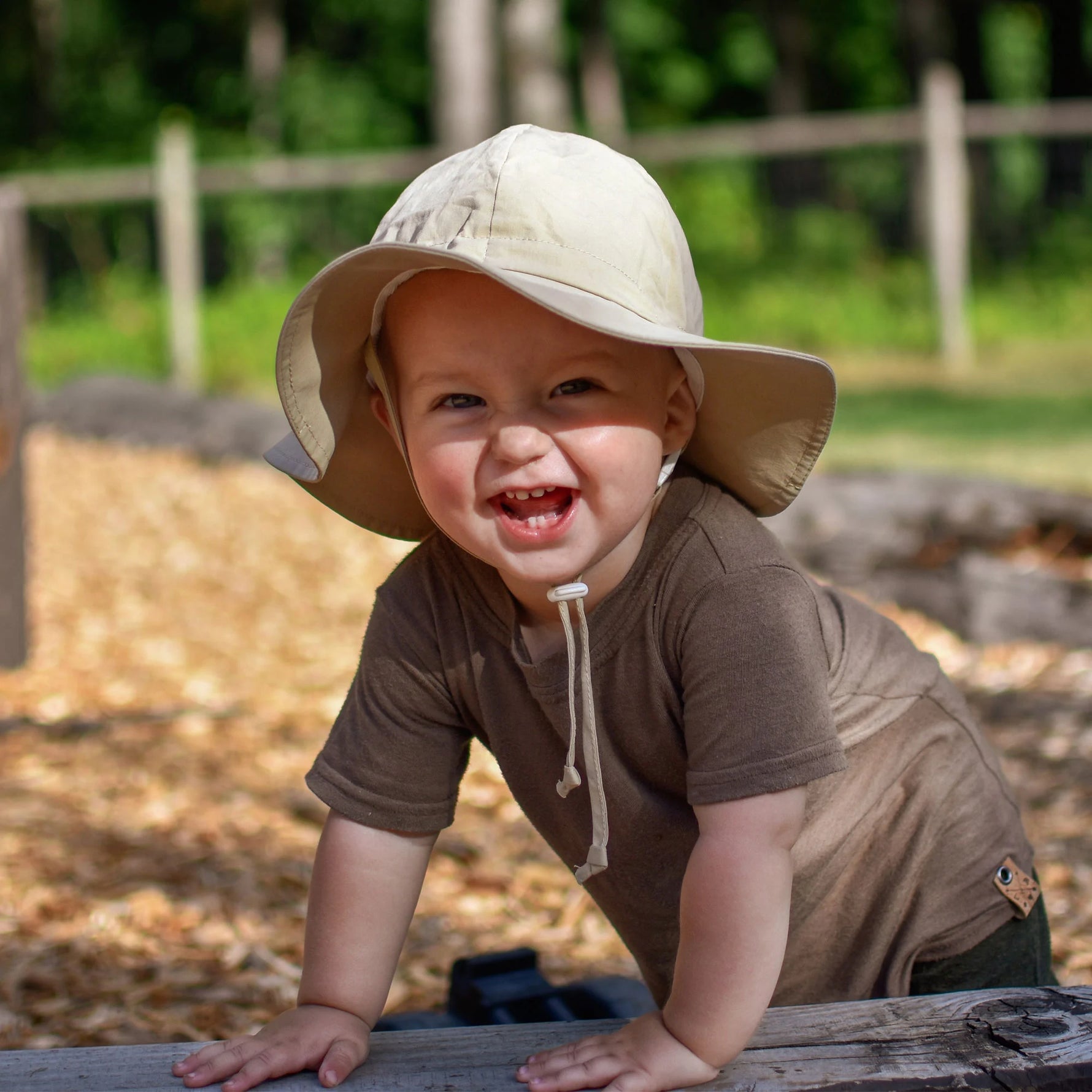 Jan & Jul Gro-With-Me Sun Hat - Olive Khaki Lifestyle