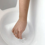 Shnuggle Baby Bath - Lifestyle 4 Drain Plug