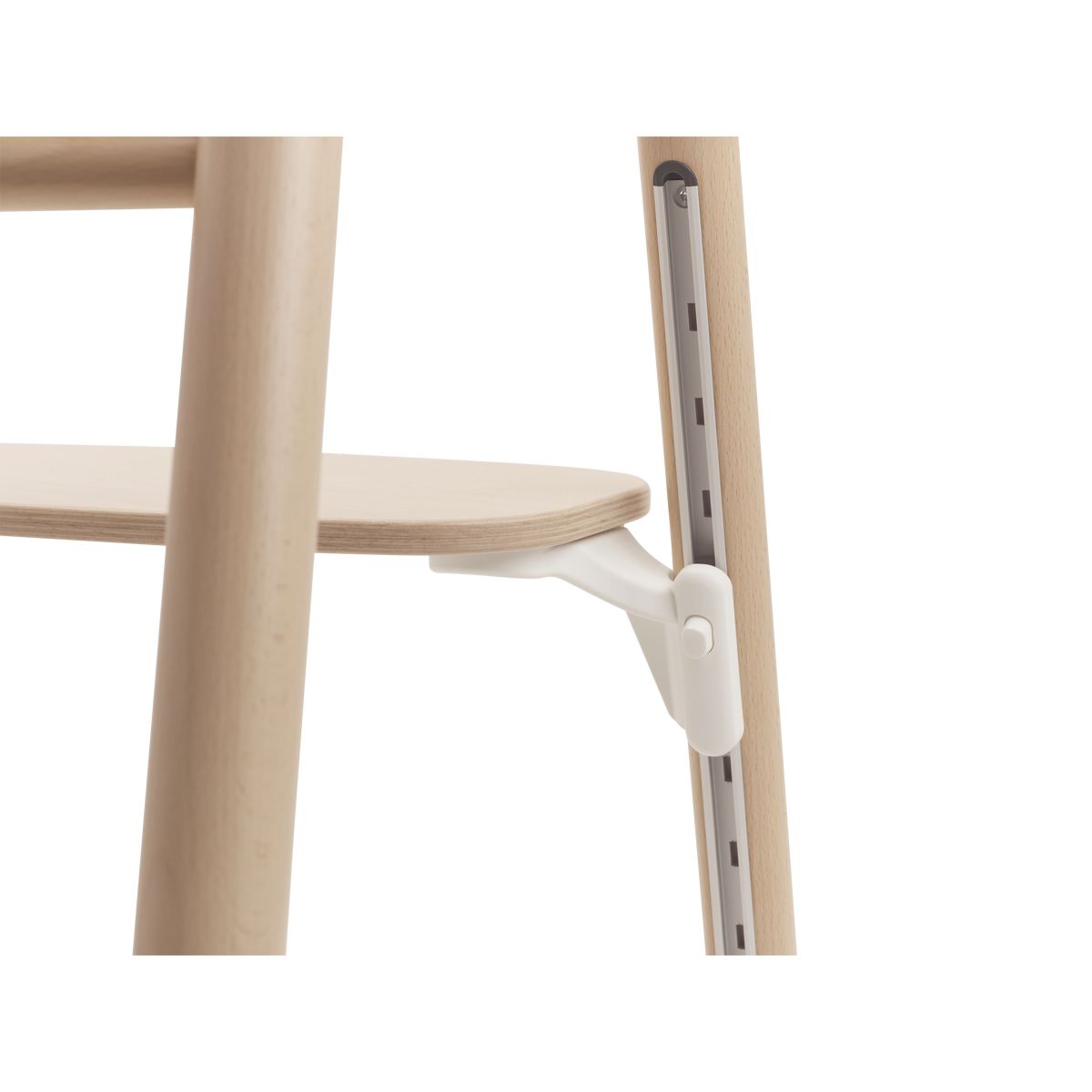 Bugaboo Giraffe High Chair Complete - Neutral Wood/White  Detail