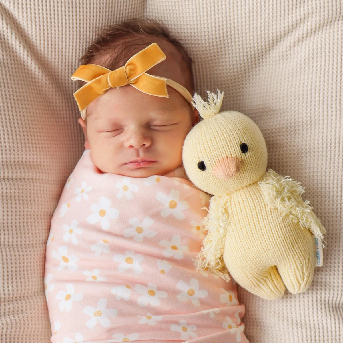 Baby Duckling - cuddle + kind Hand-Knit Baby Animals Lifestyle