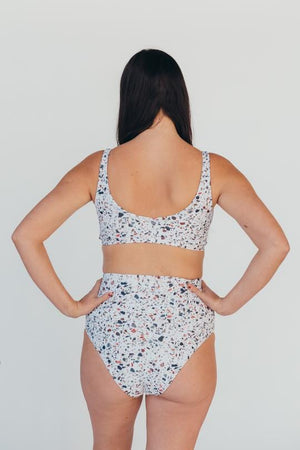 https://www.momease.ca/cdn/shop/products/current-tyed-clothing-swimsuit-current-tyed-women-s-high-waist-bathing-suit-bottoms-blake-21907053510820_300x.jpg?v=1668927033