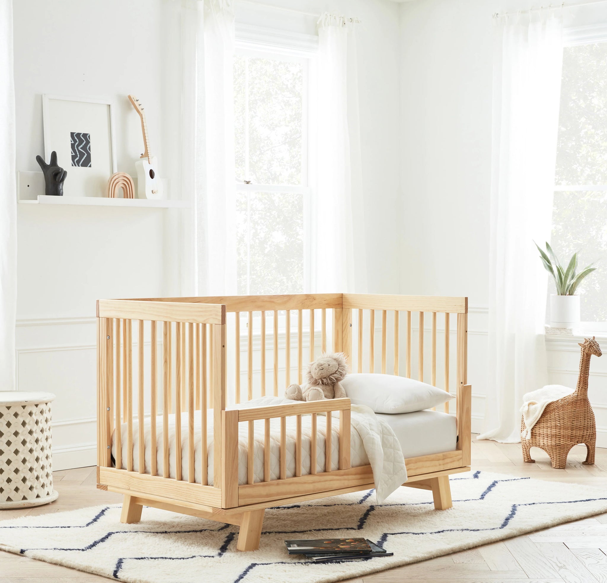 BABYLETTO Hudson 3 in 1 Convertible Crib WASHED NATURAL