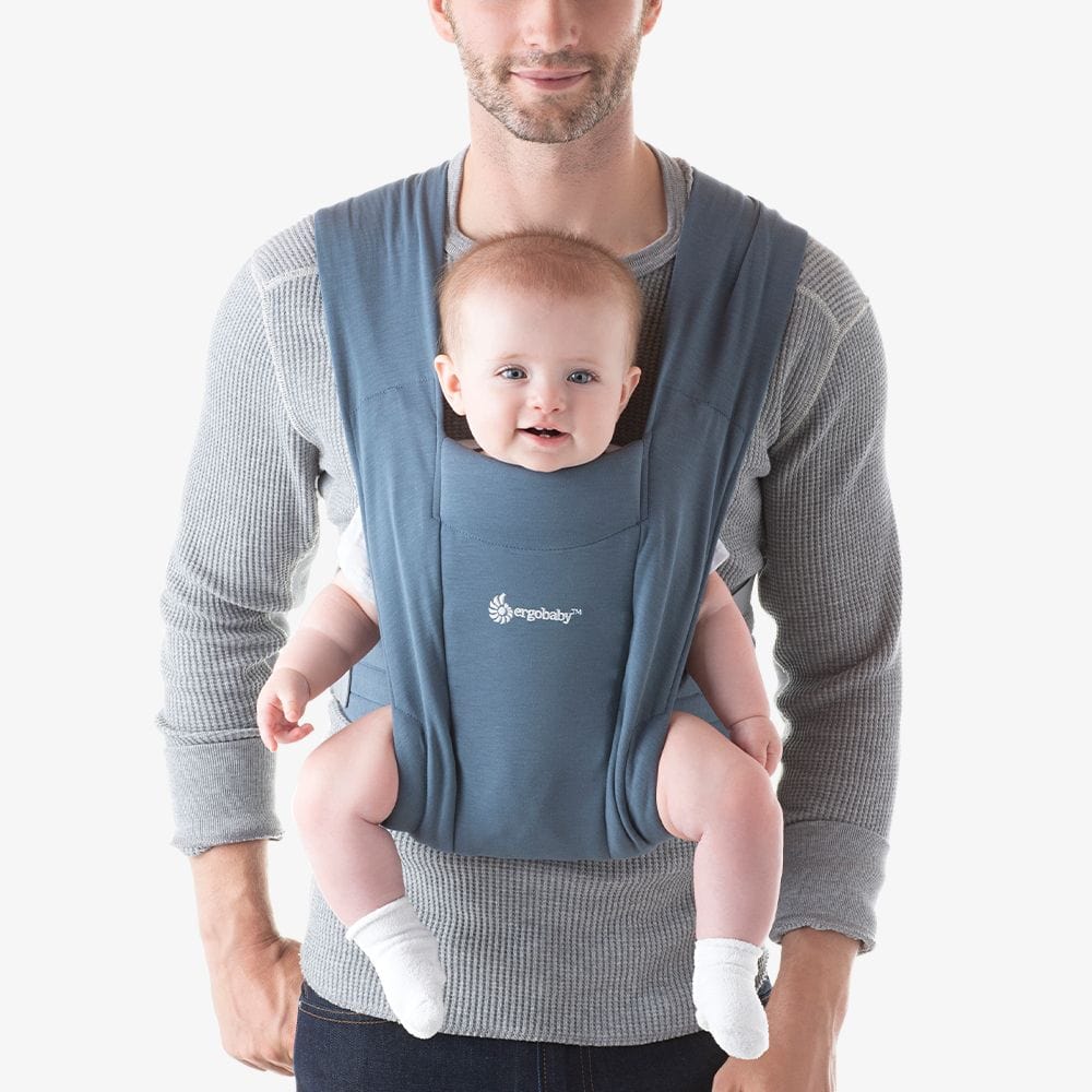 Ergobaby baby wrap Ergobaby Embrace Carrier - Oxford Blue Lifestyle 2