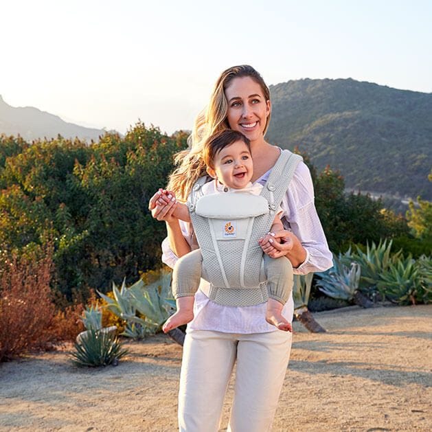 Ergobaby carriers and wraps Ergobaby OMNI Breeze Baby Carrier - Pearl Grey