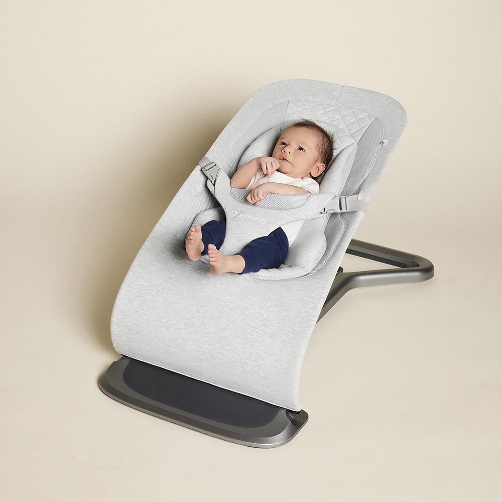 Ergobaby 3-in-1 Evolve Bouncer - Light Grey Lifestyle 1