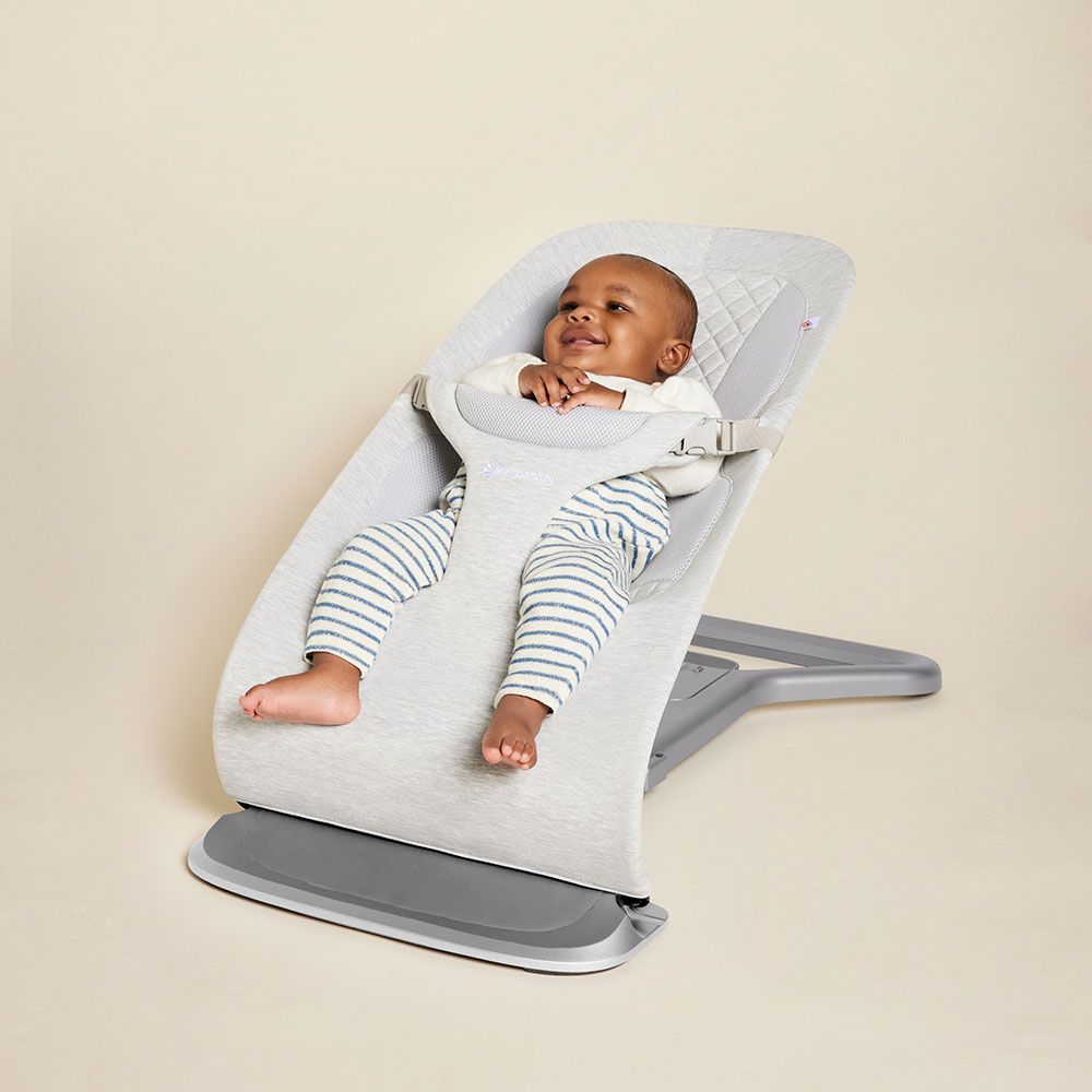 Ergobaby 3-in-1 Evolve Bouncer - Light Grey Lifestyle 2