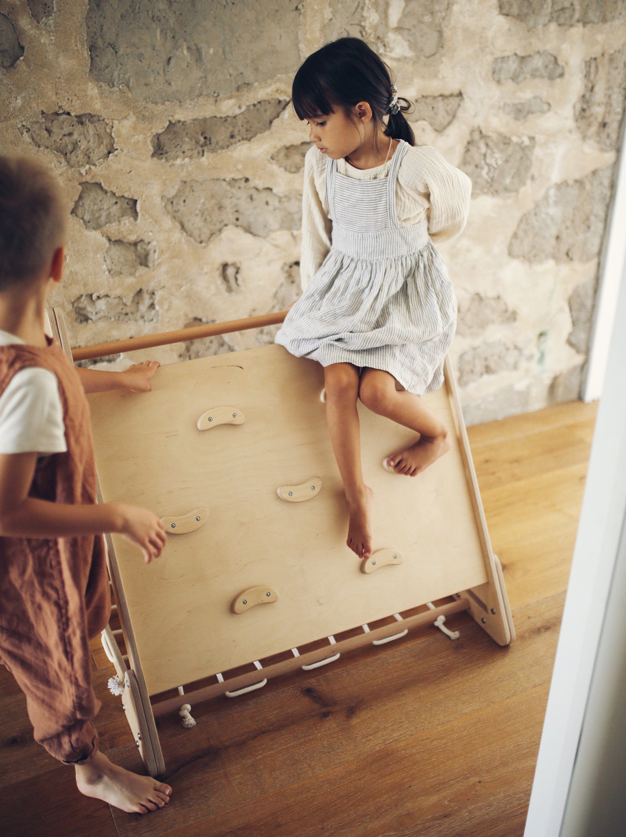 Kinderfeets indoor play equipment Kinderfeets Pikler Triangle - Large