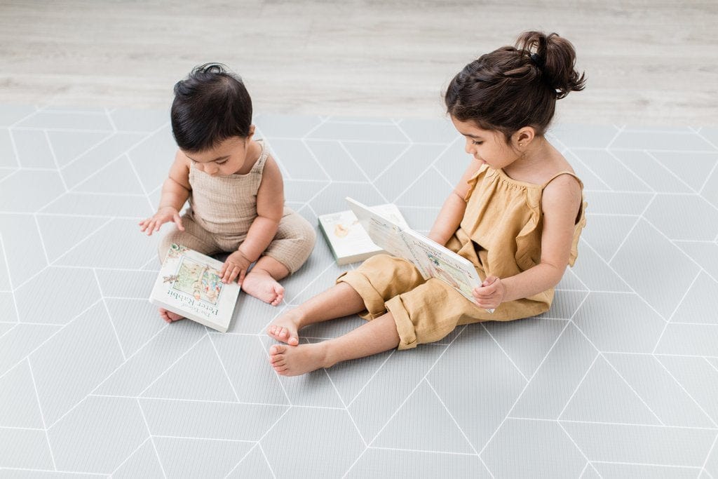 Little Bot Baby play mat Little Bot Baby Ofie Play Mat - Zen Line/Triangle