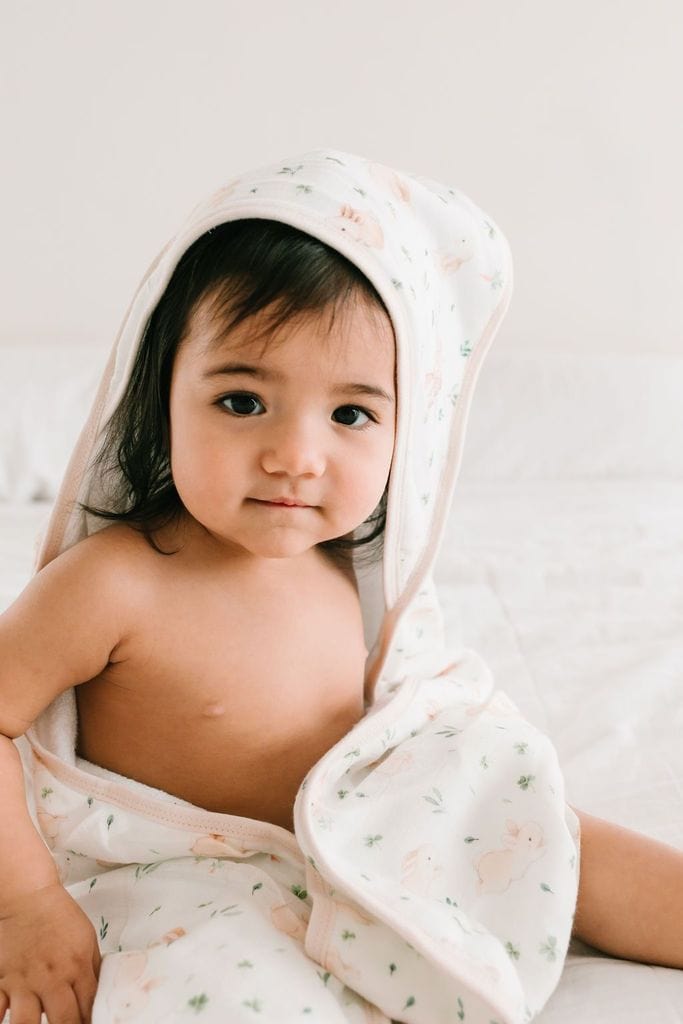 Loulou Lollipop towel set Loulou Lollipop Hooded Towel and Washcloth Set - Bunny Meadow