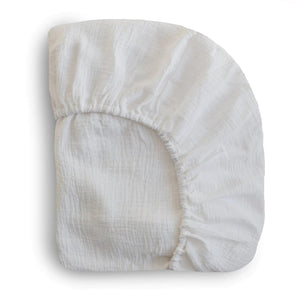 Mushie crib sheet Mushie Muslin Cotton Crib Sheet - White