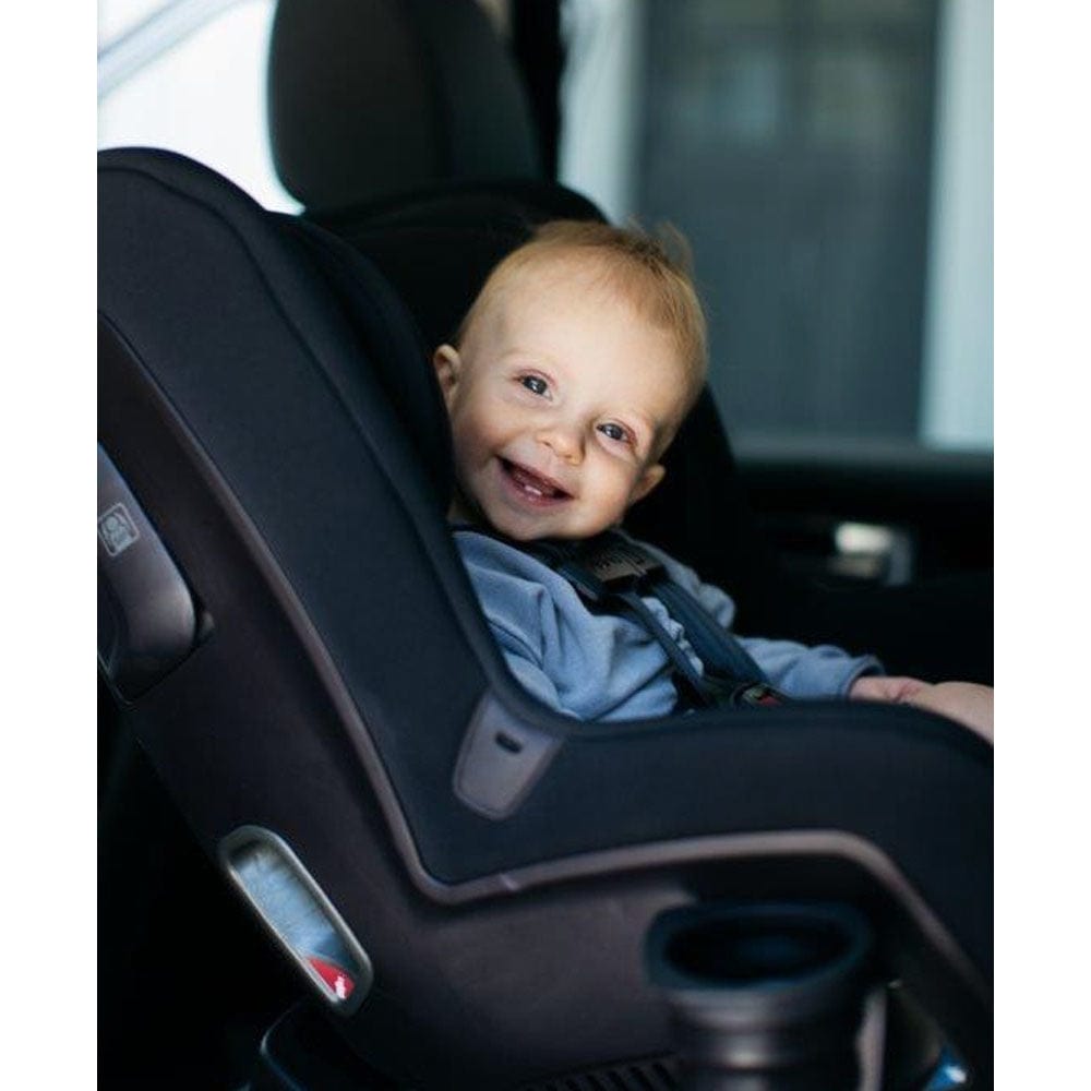 Nuna convertible car seat Nuna RAVA Convertible Car Seat - Caviar