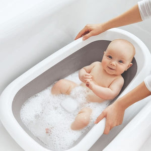 OXO Tot bathtub OXO Tot Collapsible Infant Bath Tub