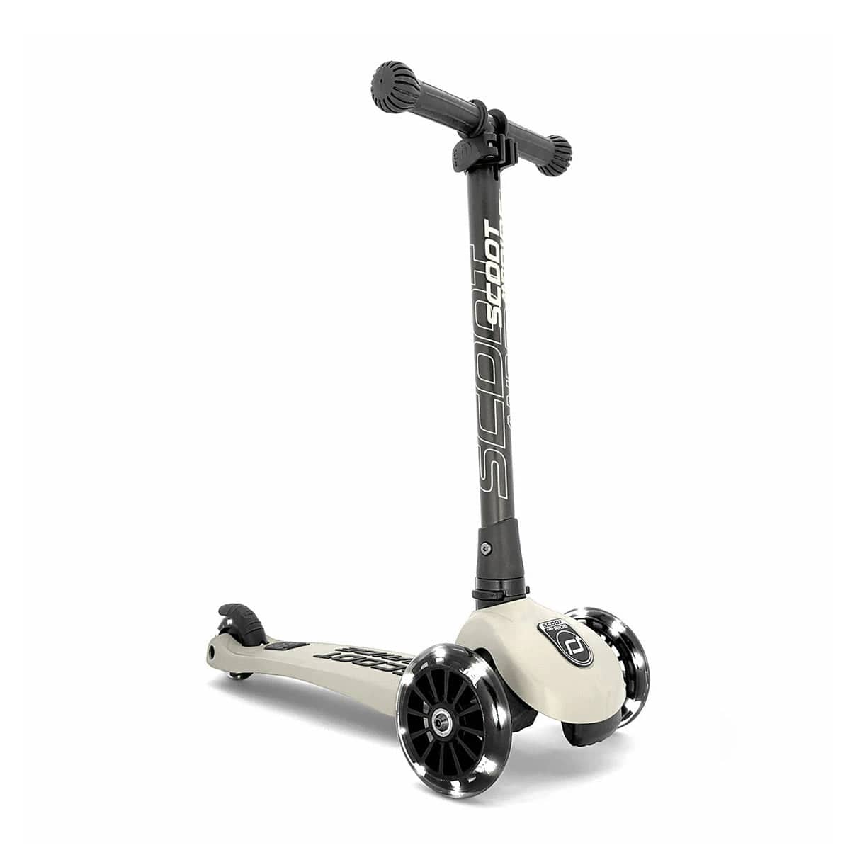 Scoot & Ride Kickboards Ash Scoot & Ride Highwaykick 3 LED Kickboard