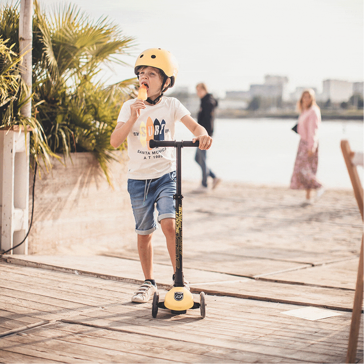 Scoot & Ride Kickboards Scoot & Ride Highwaykick 3 LED Kickboard