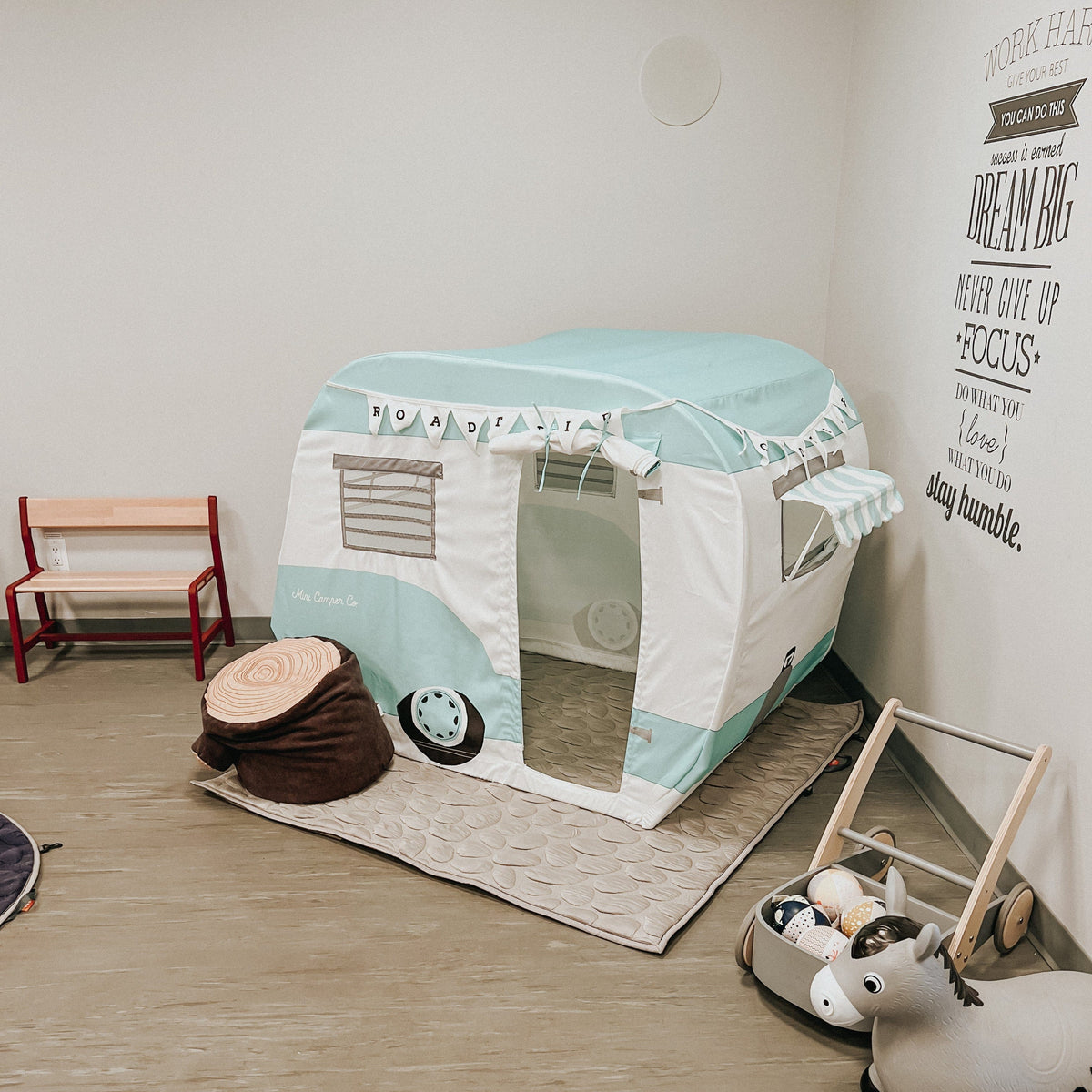 The Meet Up at Momease The Meet Up Birthday Bash at The Meet Up